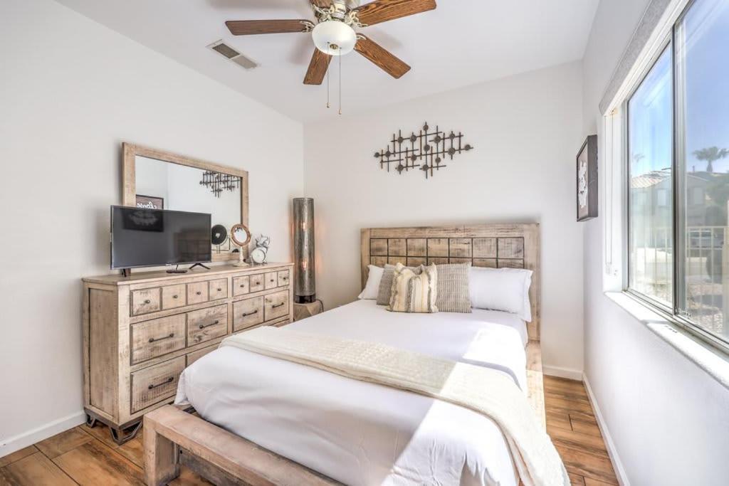 Family Fun For Everyone In Las Vegas- 4 Bedrooms, Billiards, Game Room Henderson Exterior foto